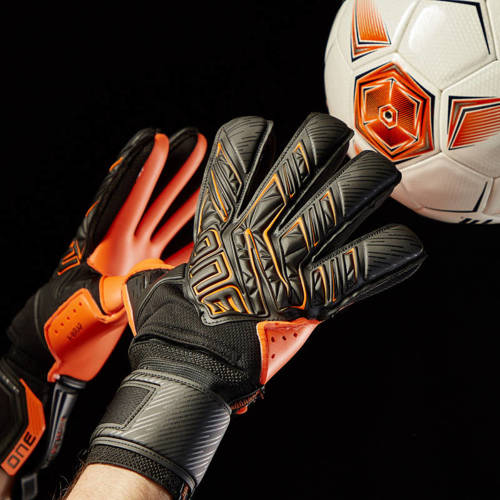 ONE Apex Magma Goalkeeper Gloves (5 x removable finger stiffeners) NC