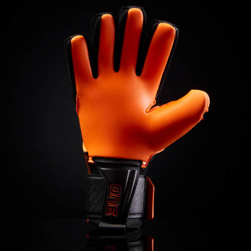 ONE Apex Magma Goalkeeper Gloves (5 x removable finger stiffeners) NC